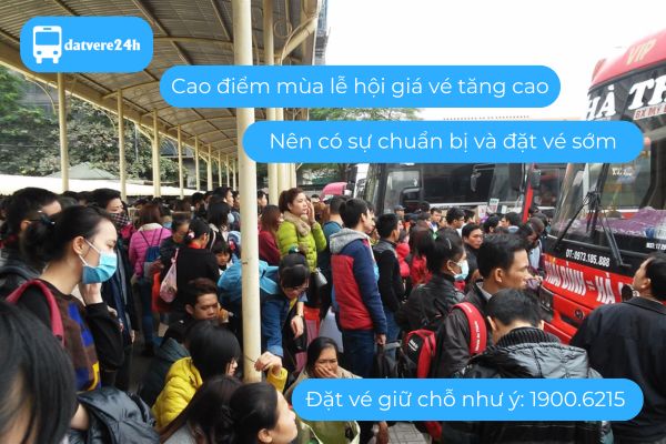 Giá vé tuyến Hà Nội - Huế tăng cao nên cần đặt sớm