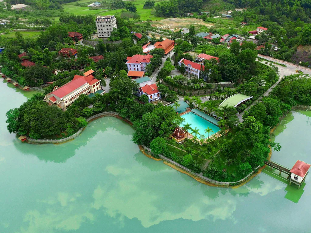 him-lam-resort-1.jpg (311 KB)