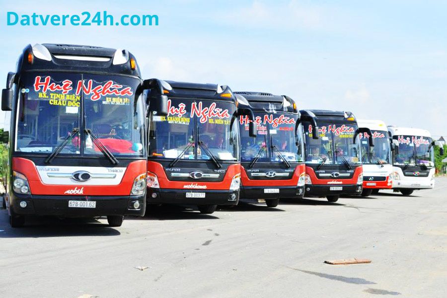 xe-khach-ninh-thuan-di-ha-long.jpg (94 KB)